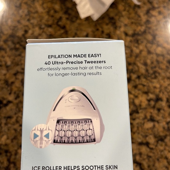 Conair Girlbomb Rechargeable Epilator - Picture 8 of 11